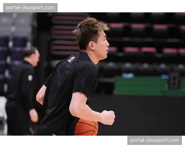 郭艾伦恢复个人训练,辽宁男篮更新其季后赛出场可能性评估 郭艾伦恢复个人训练,辽宁男篮更新其季后赛出场可能性评估