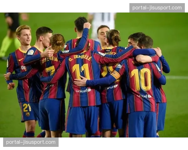 佛罗伦萨与队内日本国脚就续约至2029年达成原则性协议