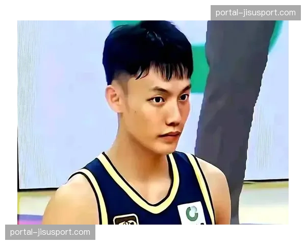 徐杰:谈身高劣势下的生存之道与休赛期增重计划 徐杰:谈身高劣势下的生存之道与休赛期增重计划